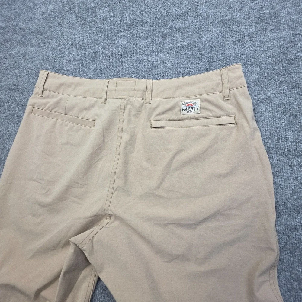 Faherty All Day Shorst Men's 32 x 9 Beige